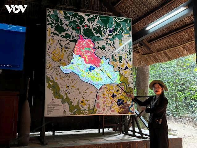观看地道历史与建造纪录片
